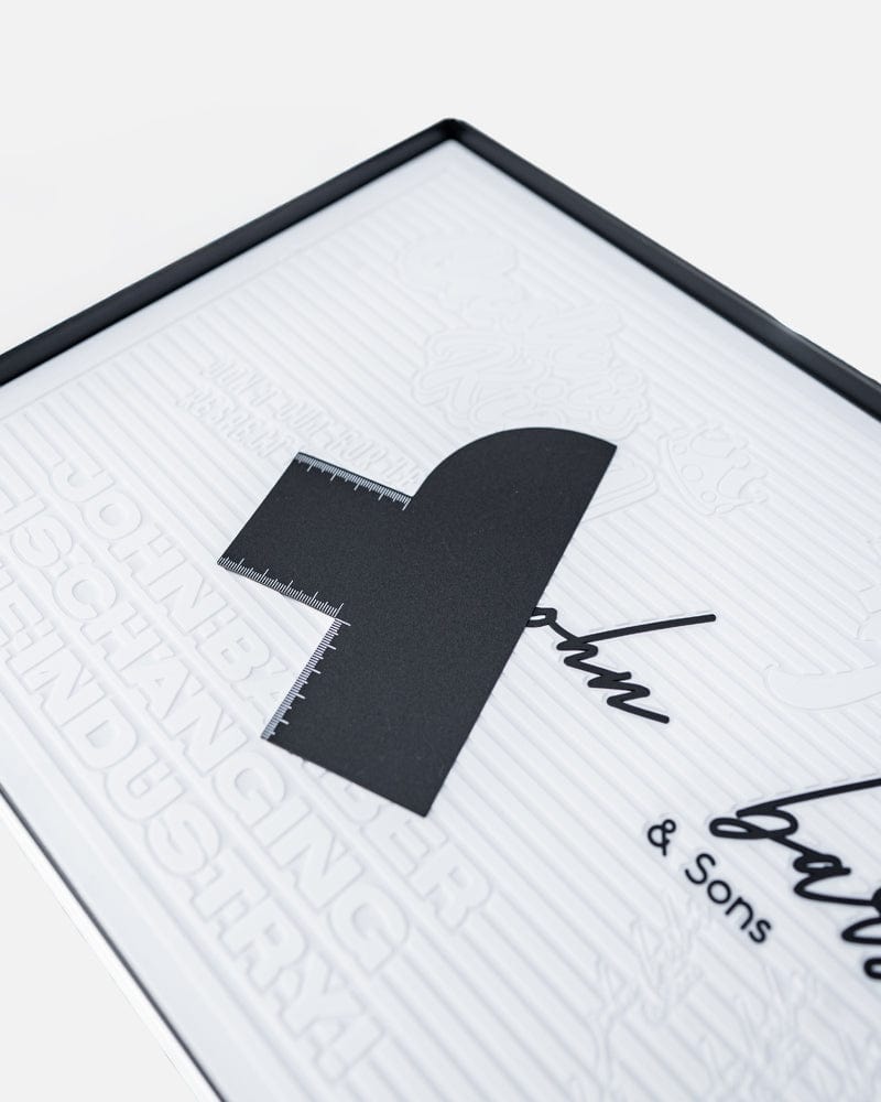 Barber Airbrush Enhancement Card – For clean edges and precise contours. Stencil with mm scale.