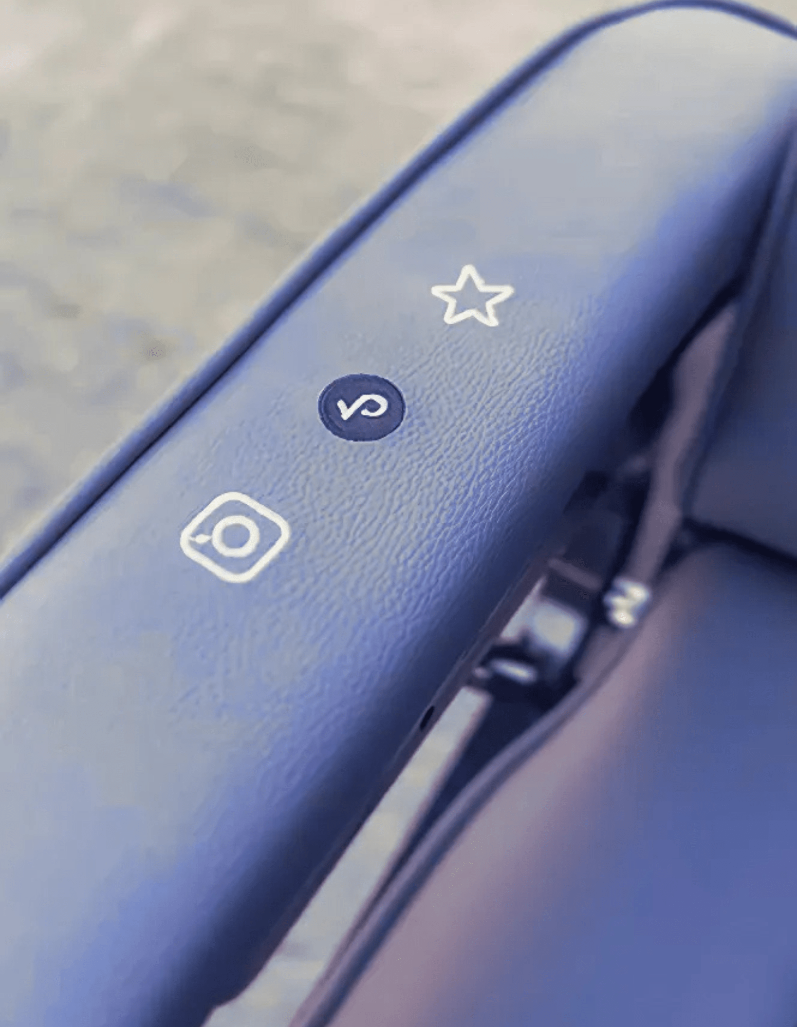 CWYC Embroidered Armrests with Integrated NFC Chip for a "Smart" Barber Chair