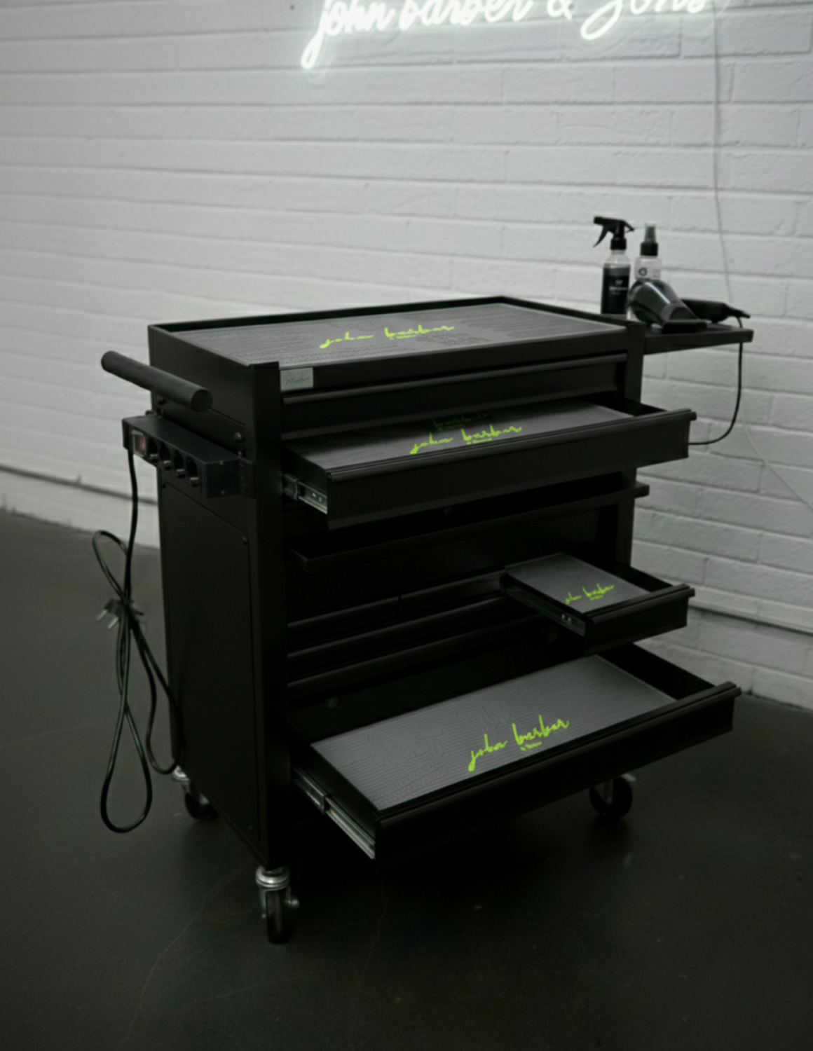 BARBER TROLLEY PRO – Mobiele trolley in verschillende kleuren – UV-desinfectie – Barbiertrolley