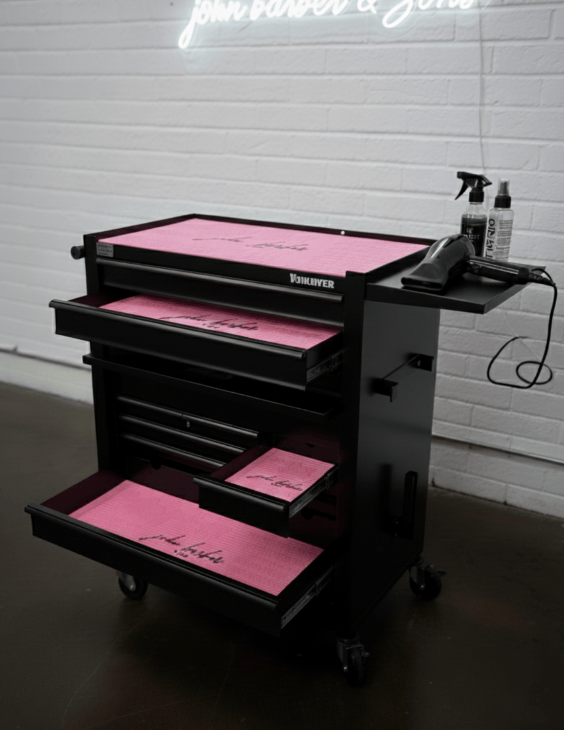 BARBER TROLLEY PRO ROLLWAGEN N VERSCHIEDENEN FARBEN – UV-STERILISATION Friseurwagen