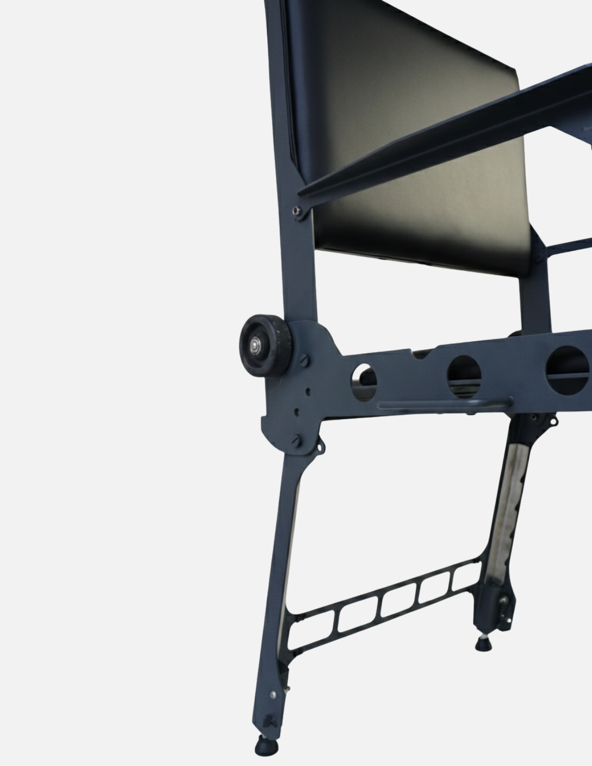 JBS Move 1.0 mobile and foldable barber chair for barbershop, salon, and beauty use
