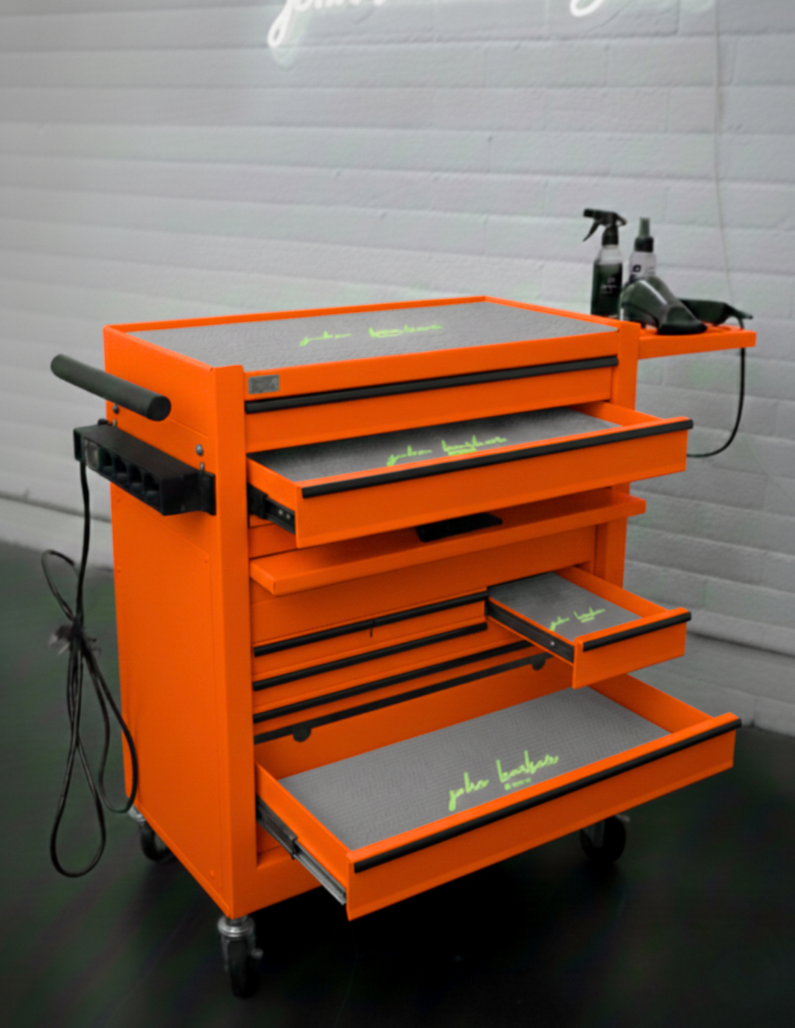 BARBER TROLLEY PRO – Mobiele trolley in verschillende kleuren – UV-desinfectie – Barbiertrolley