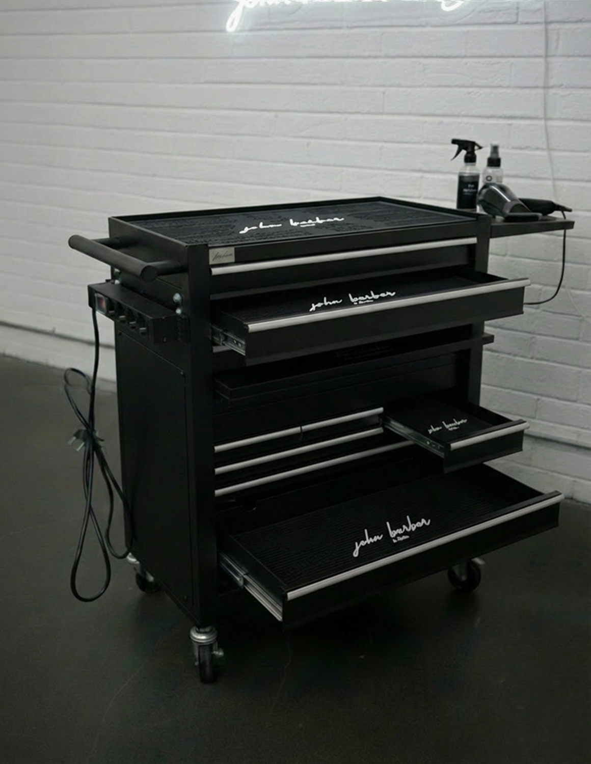 BARBER TROLLEY PRO – Mobiele trolley in verschillende kleuren – UV-desinfectie – Barbiertrolley