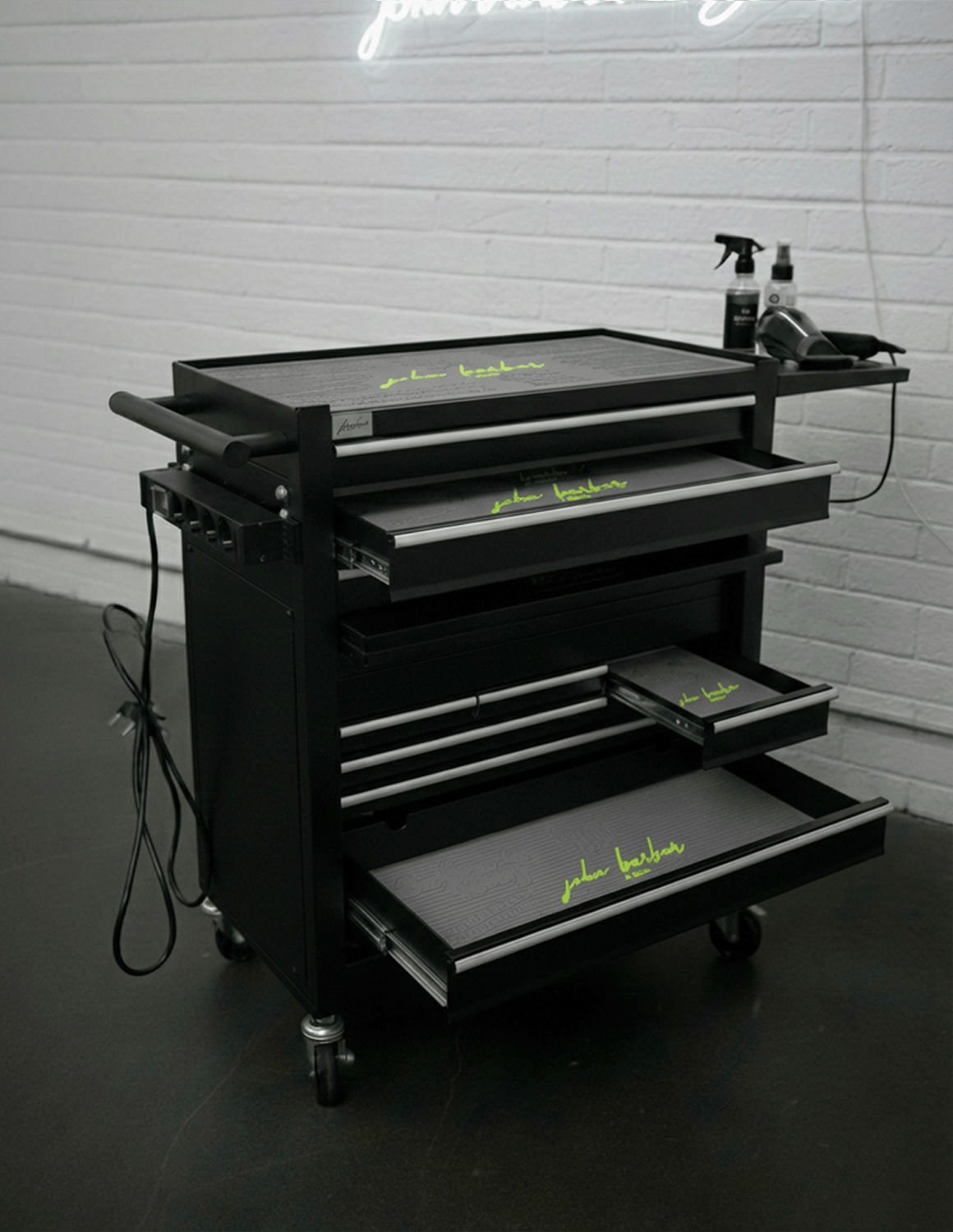 BARBER TROLLEY PRO ROLLWAGEN N VERSCHIEDENEN FARBEN – UV-STERILISATION Friseurwagen