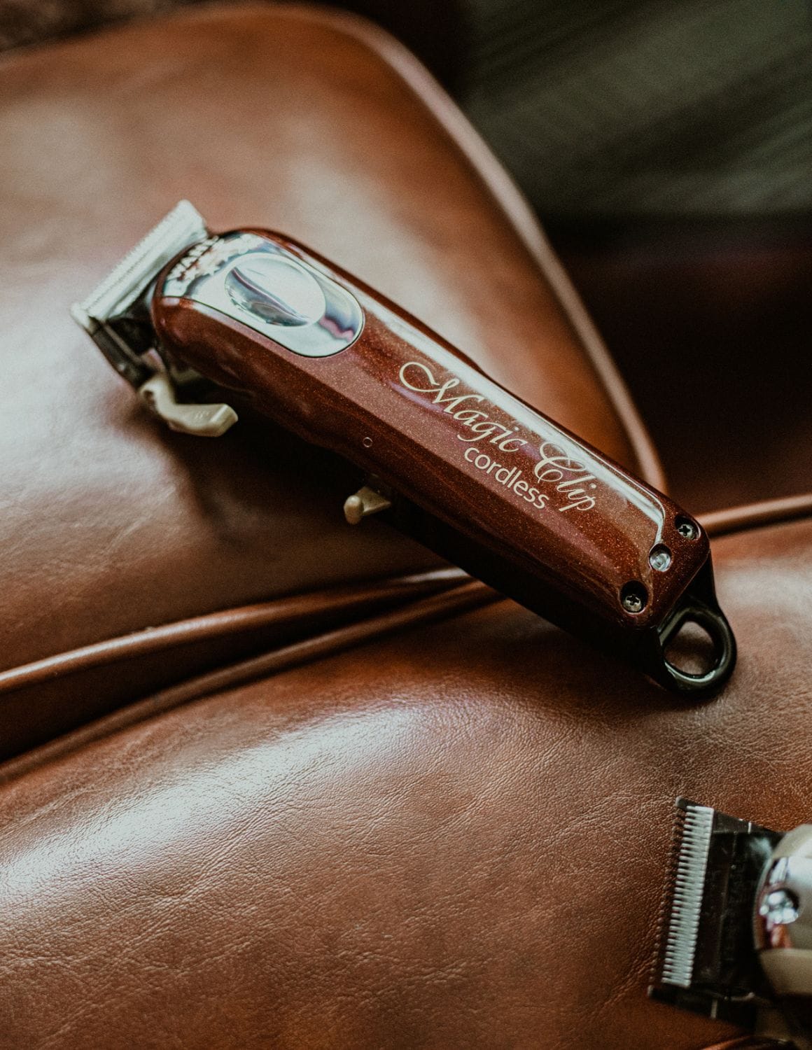 WAHL Professional Magic Clip Cordless Clipper BURGUNDY – profesyonel kablosuz saç kesme makinesi