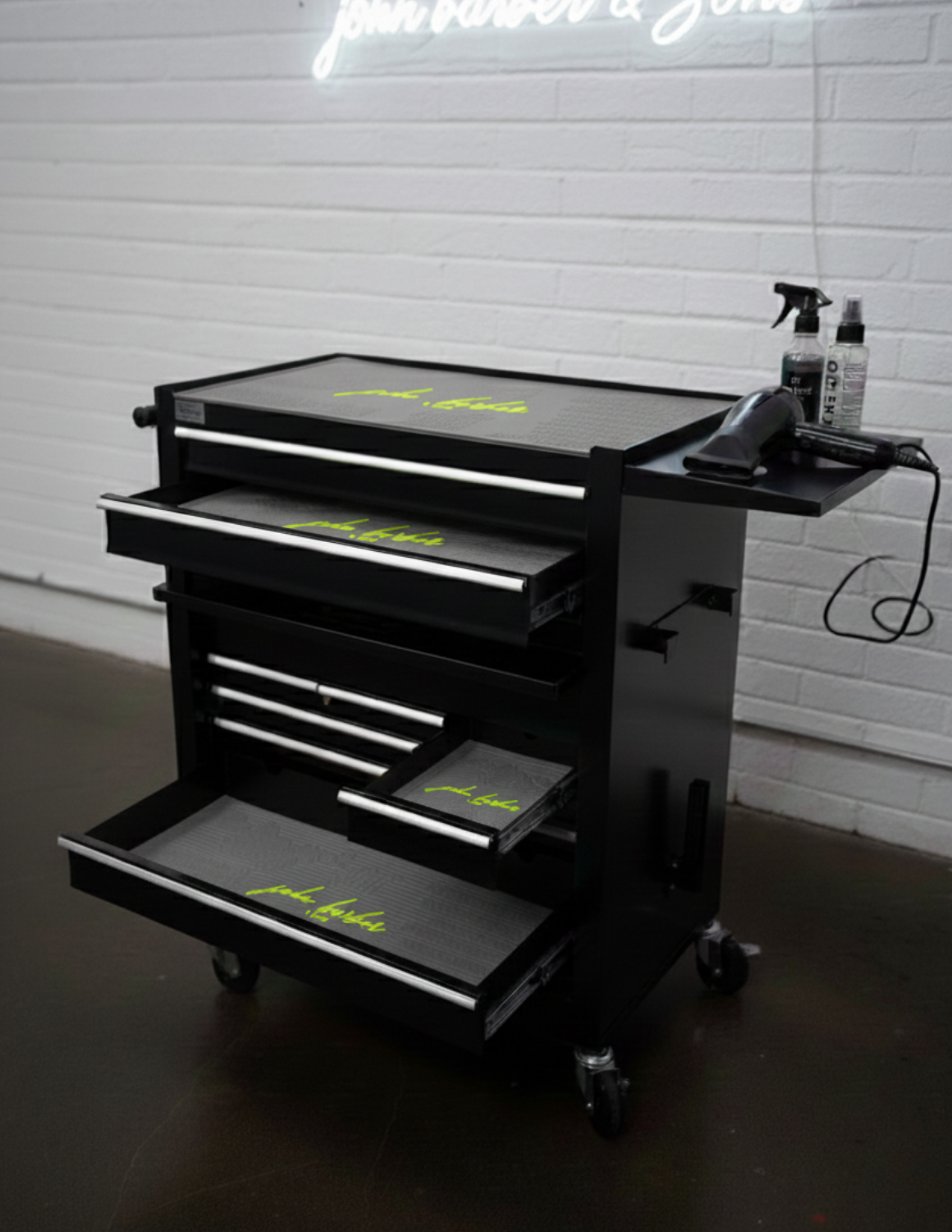 BARBER TROLLEY PRO – Carrello mobile in diversi colori – Disinfezione UV – Carrello da barbiere