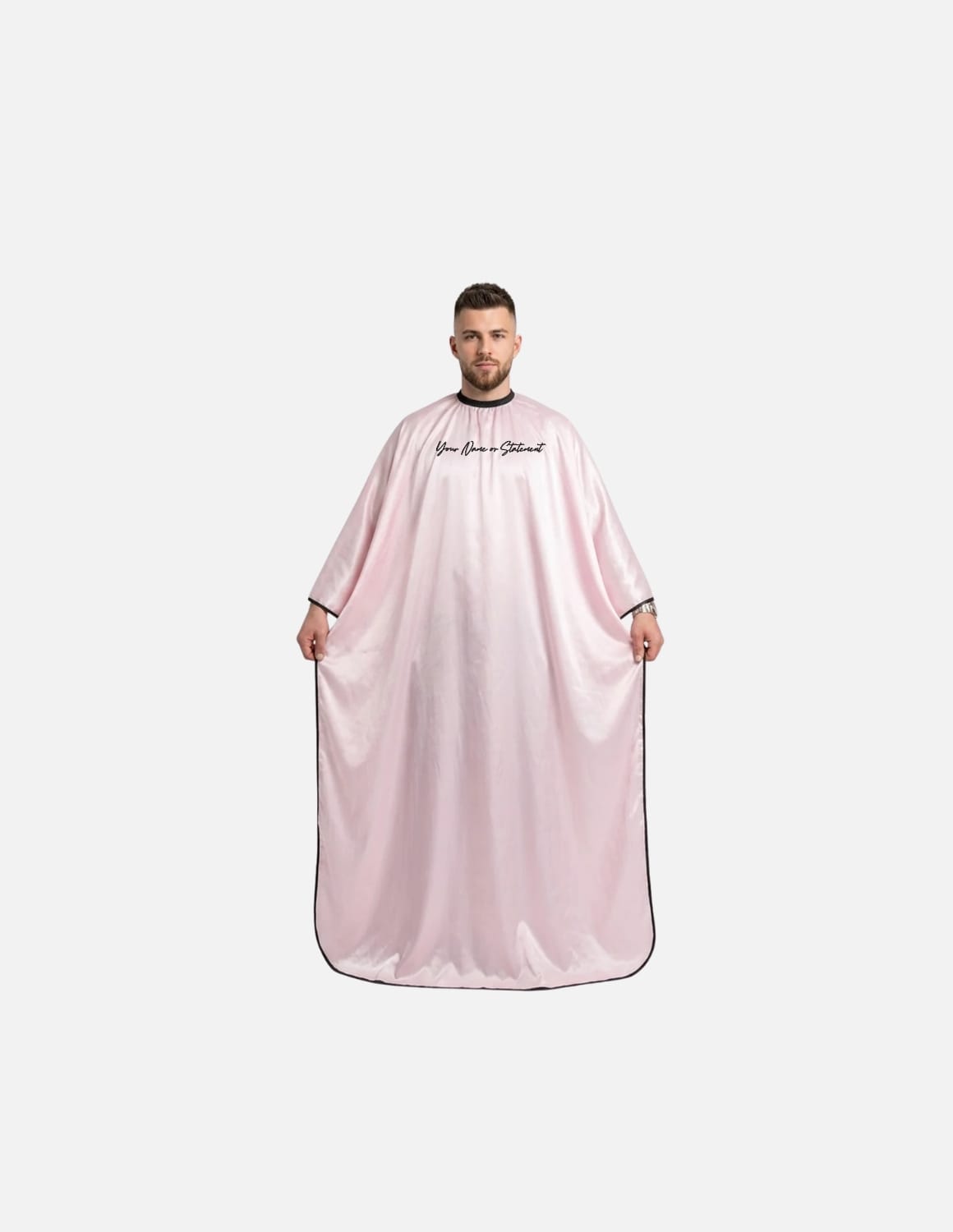 Premium satinbarberkappa med kimono-armöppningar och sidenlook – Broderad med din logotyp | Frisörkappa & satinkappa