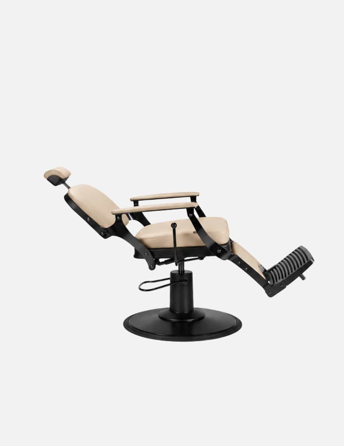 Atelier — Beiger Barberstuhl & Friseurstuhl im minimalistischen Design | Schlanker Hydraulikstuhl mit neigbarer Rückenlehne — Gestell in Chrom oder Mattschwarz