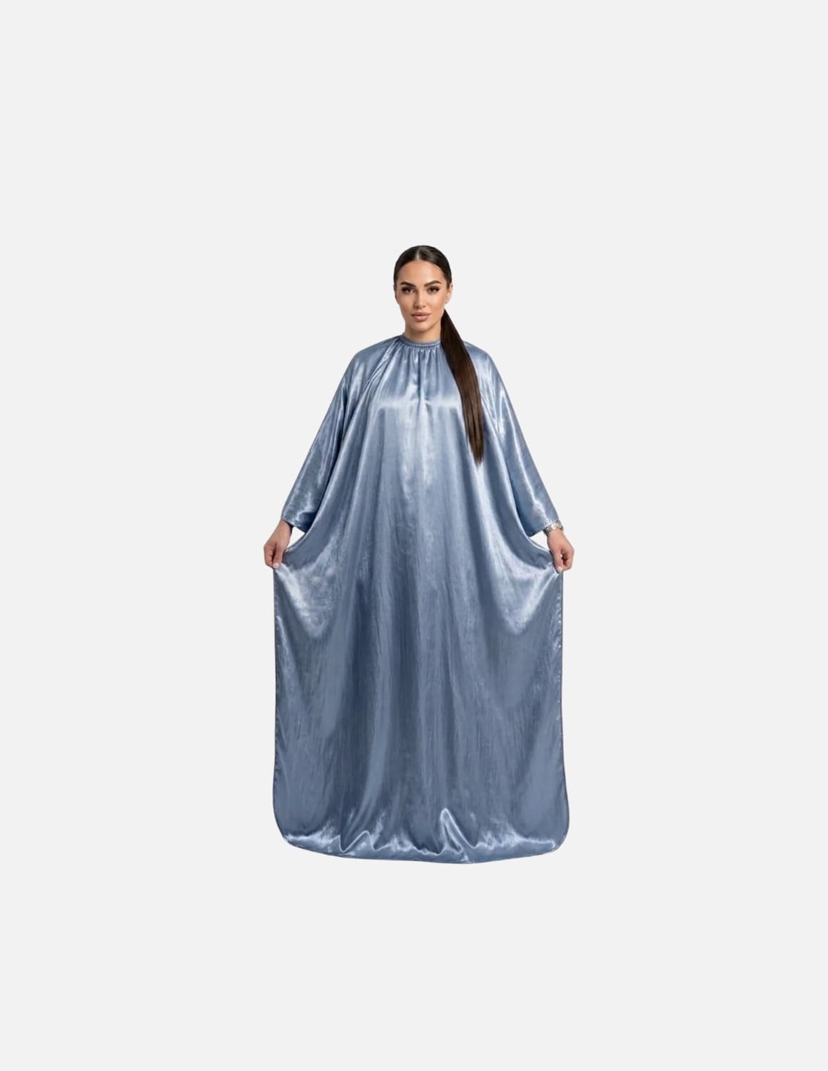Premium satinbarberkappa med kimono-armöppningar och sidenlook – Utan logotyp | Frisörkappa & satinkappa