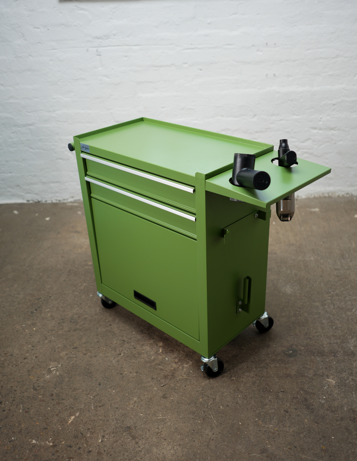 BARBER TROLLEY PRO – Carrello mobile in diversi colori – Disinfezione UV – Carrello da barbiere