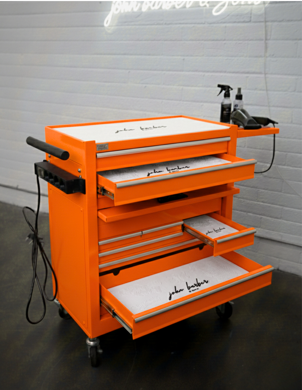 BARBER TROLLEY PRO – Carrello mobile in diversi colori – Disinfezione UV – Carrello da barbiere