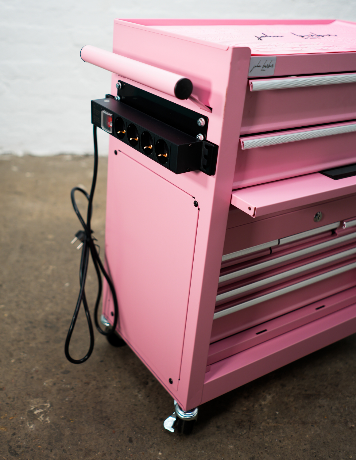 BARBER TROLLEY PRO – Mobiele trolley in verschillende kleuren – UV-desinfectie – Barbiertrolley