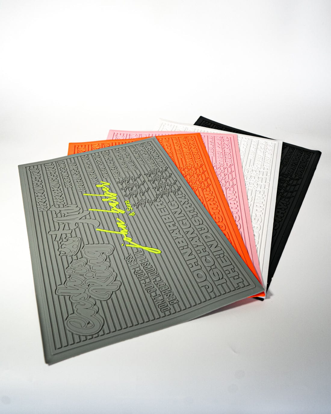 مجموعة المحطة: عربة الحلاقة + حصيرة المحطة