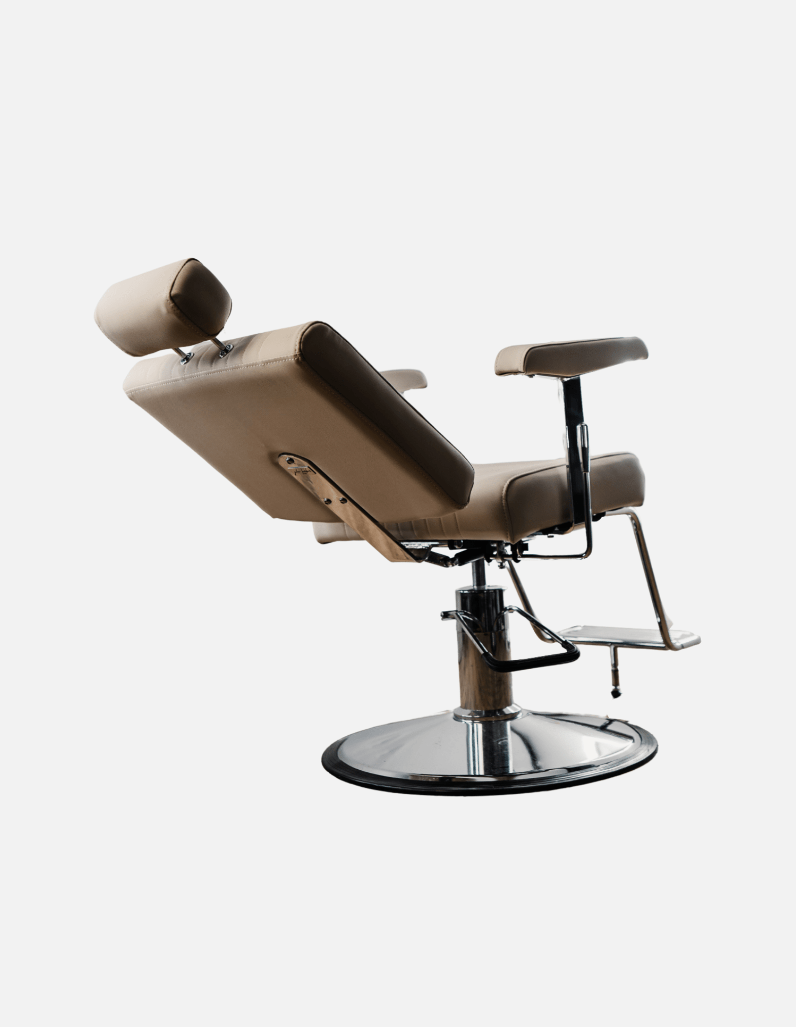 johnbarbersons Chairs The Wire Beige