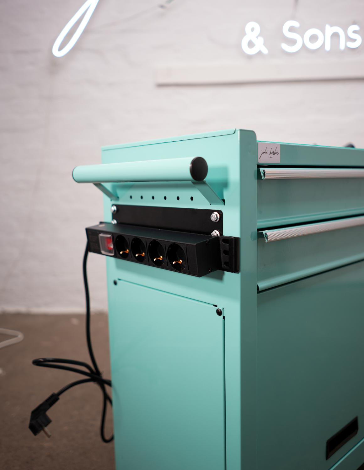 johnbarbersons Barber Trolley in Turquoise