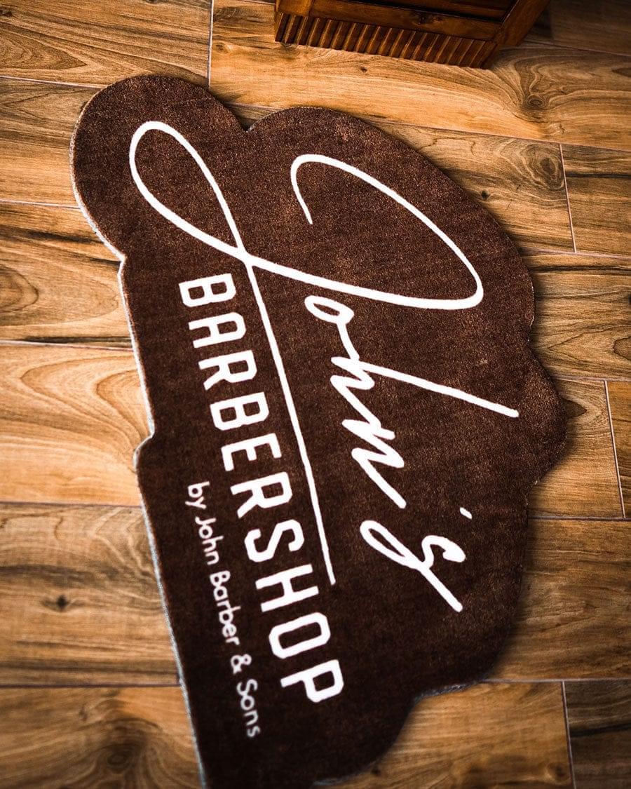 johnbarbersons Fußmatte mit deinem Logo oder Wunschmotiv