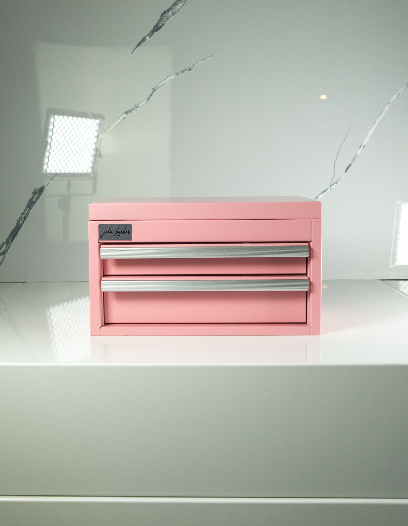 Mini Werkzeugschublade für Arbeitsplatte – Barber und Friseur Organizer.