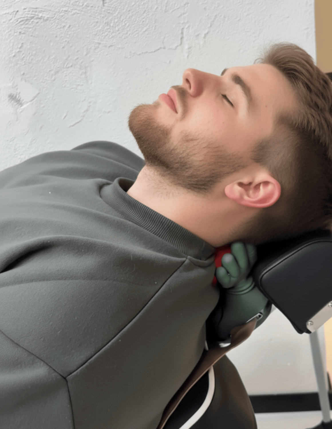 Tiny Hands virales Massagegerät mit eingebautem Akku und Hitzefunktion – kompaktes Handmassagegerät zur Entspannung von Muskeln und zur Förderung der Durchblutung.