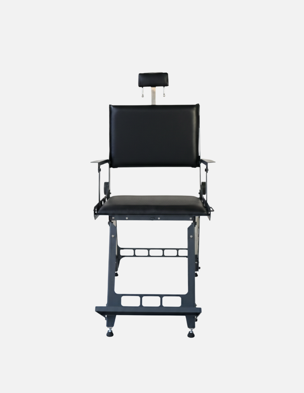 JBS Move 1.0 mobile and foldable barber chair for barbershop, salon, and beauty use