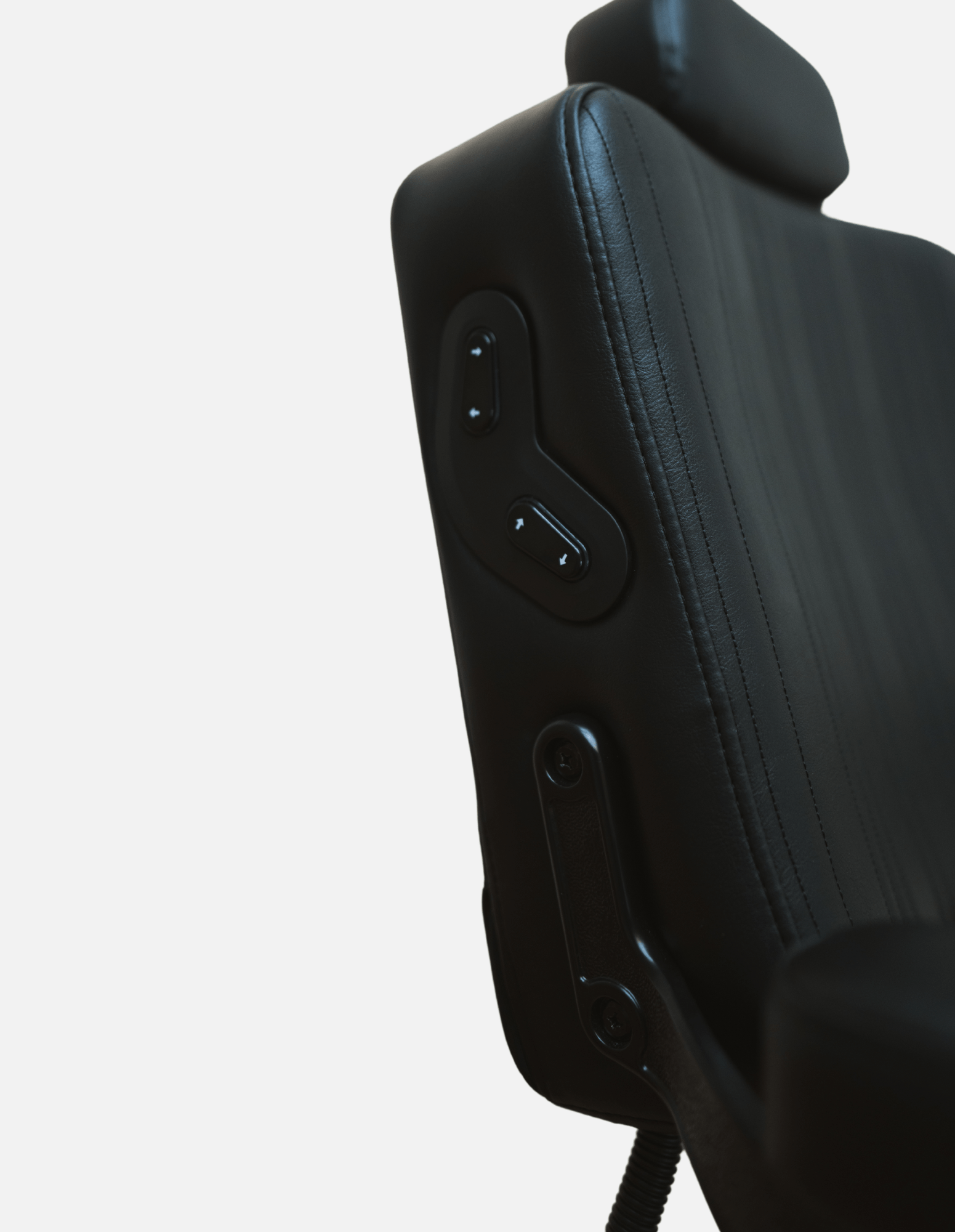 johnbarbersons New School Evolution Black Wireless electric bar stool with battery