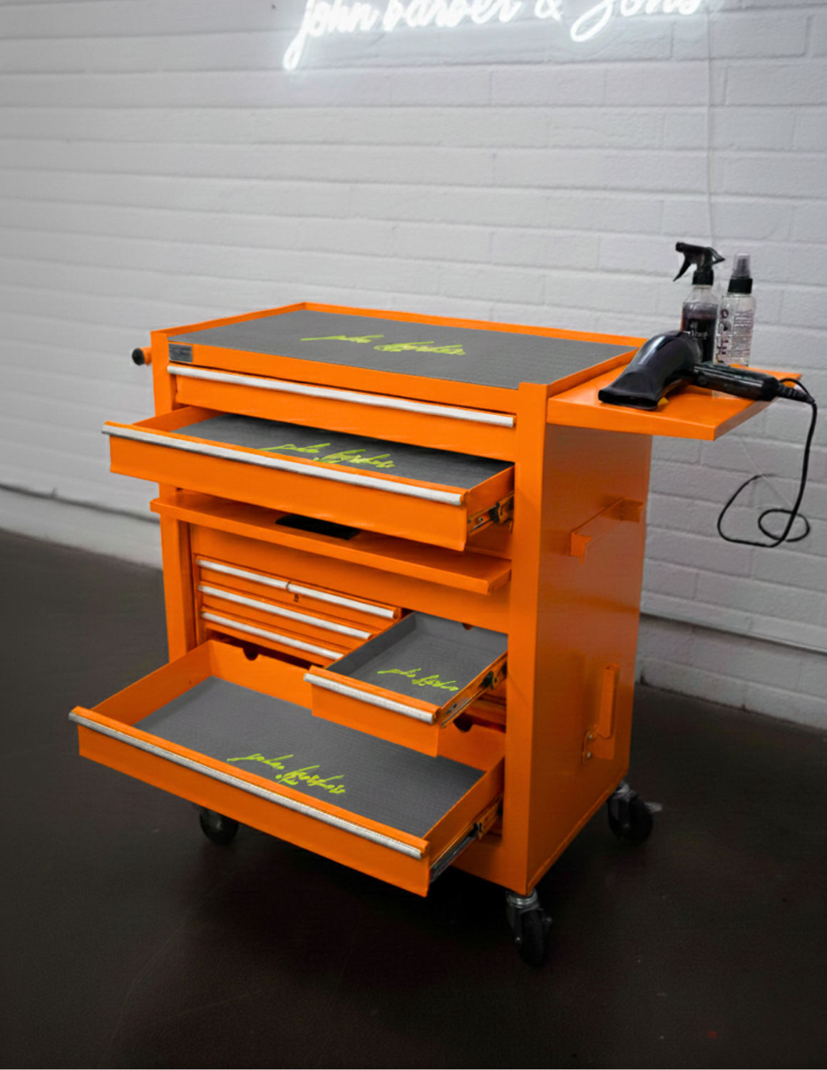 BARBER TROLLEY PRO – Carrello mobile in diversi colori – Disinfezione UV – Carrello da barbiere