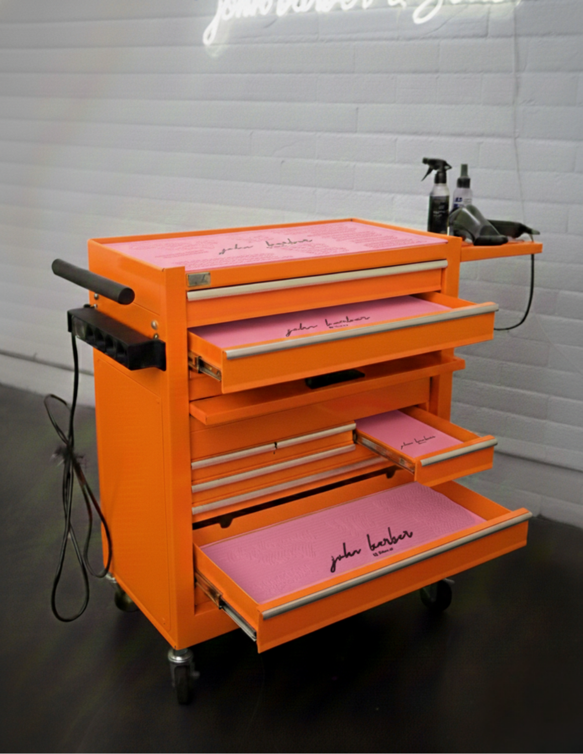 BARBER TROLLEY PRO – Carrello mobile in diversi colori – Disinfezione UV – Carrello da barbiere