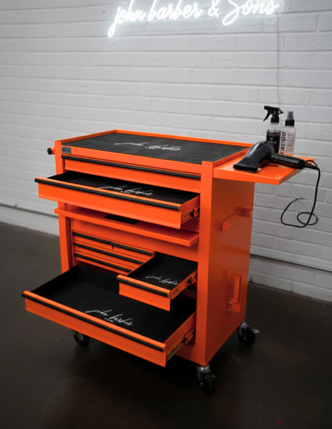 BARBER TROLLEY PRO – Mobiele trolley in verschillende kleuren – UV-desinfectie – Barbiertrolley