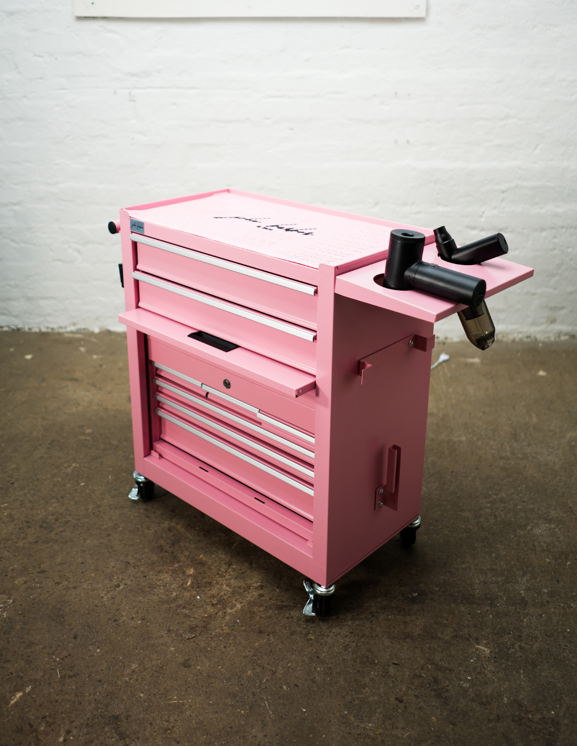 BARBER TROLLEY PRO – Mobiele trolley in verschillende kleuren – UV-desinfectie – Barbiertrolley