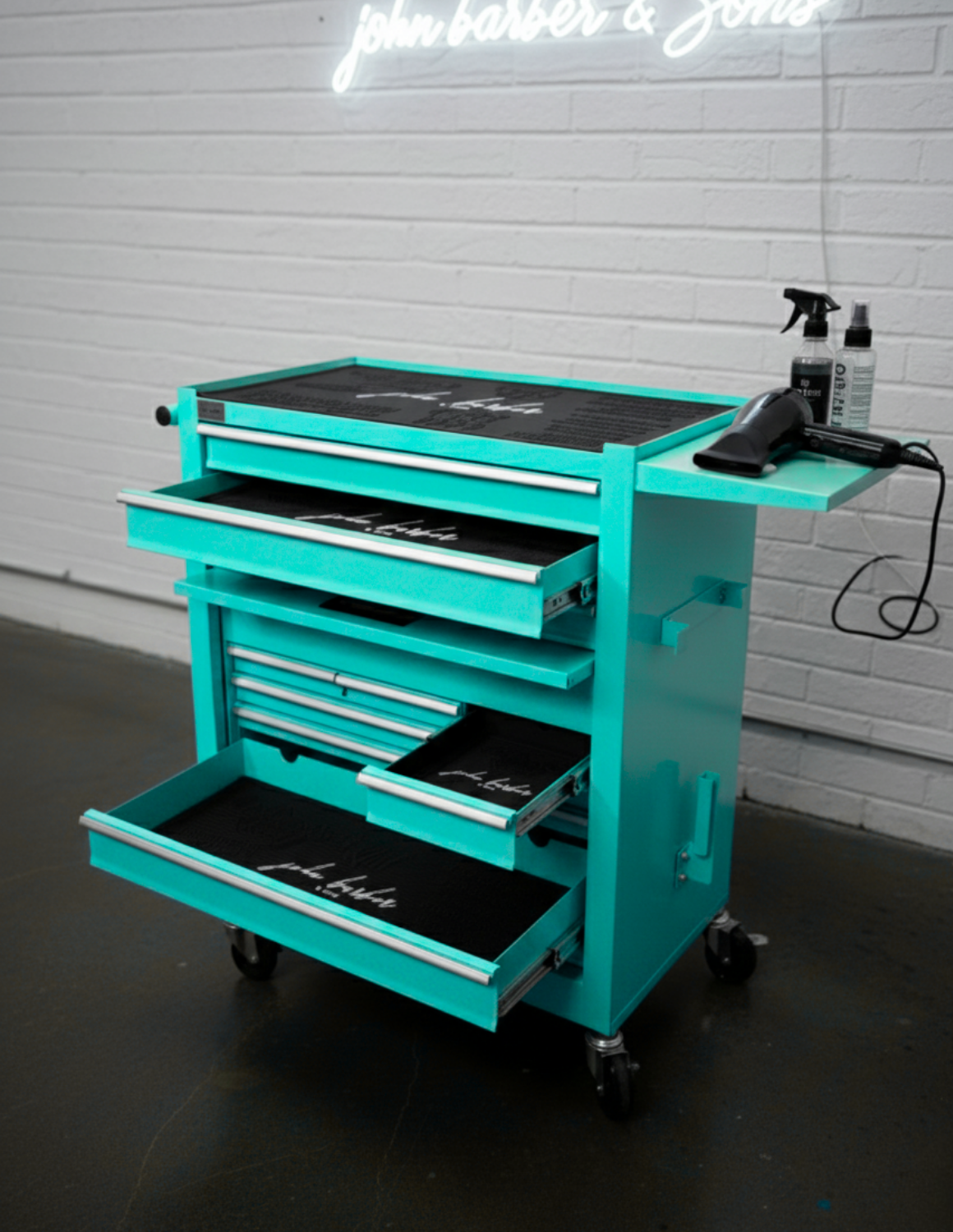 BARBER TROLLEY PRO – Carrello mobile in diversi colori – Disinfezione UV – Carrello da barbiere