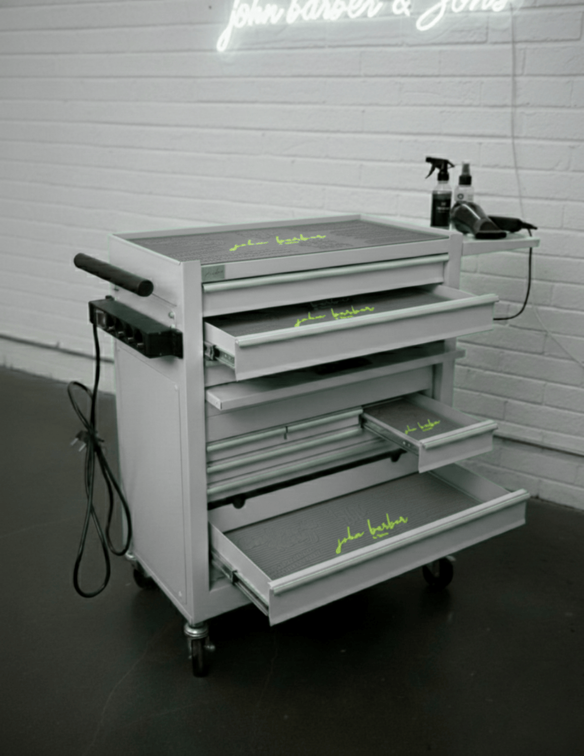 BARBER TROLLEY PRO ROLLWAGEN N VERSCHIEDENEN FARBEN – UV-STERILISATION Friseurwagen