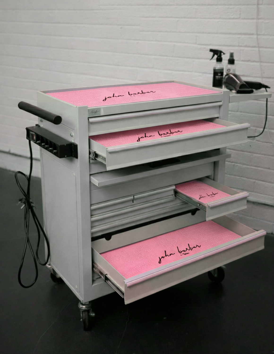 BARBER TROLLEY PRO – Mobiele trolley in verschillende kleuren – UV-desinfectie – Barbiertrolley