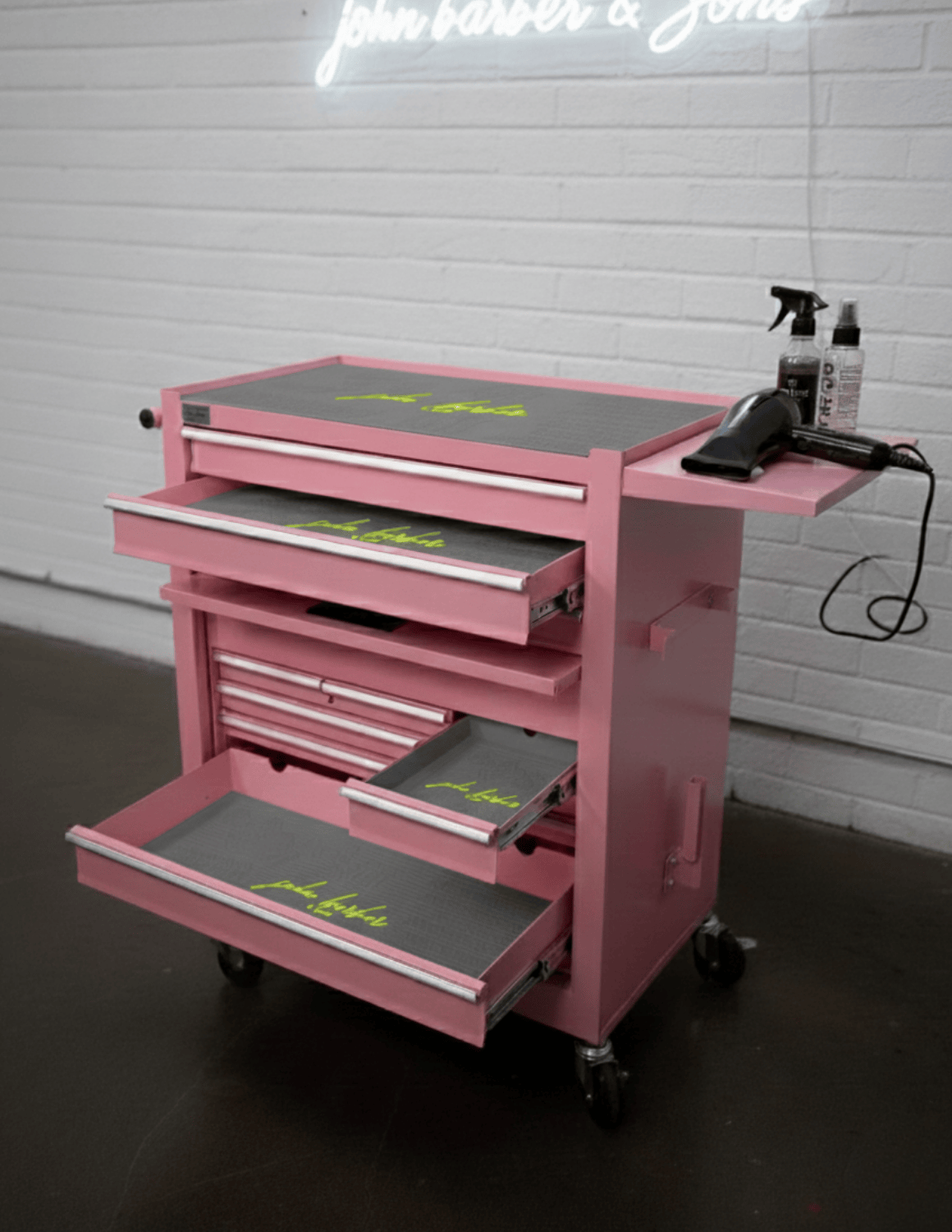 BARBER TROLLEY PRO ROLLWAGEN N VERSCHIEDENEN FARBEN – UV-STERILISATION Friseurwagen