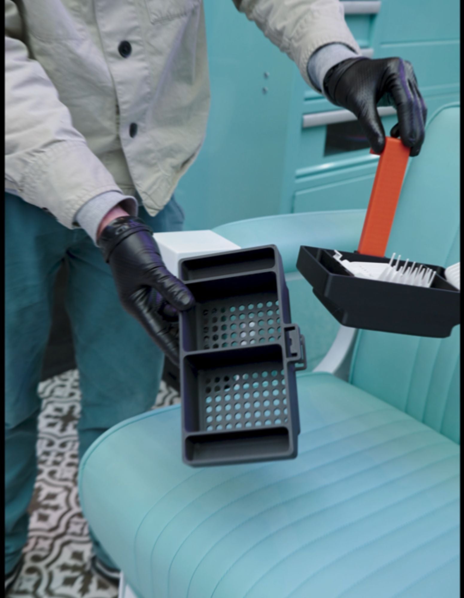 JBS Guard Caddy – Organizador de pentes de máquina para cadeira de barbeiro