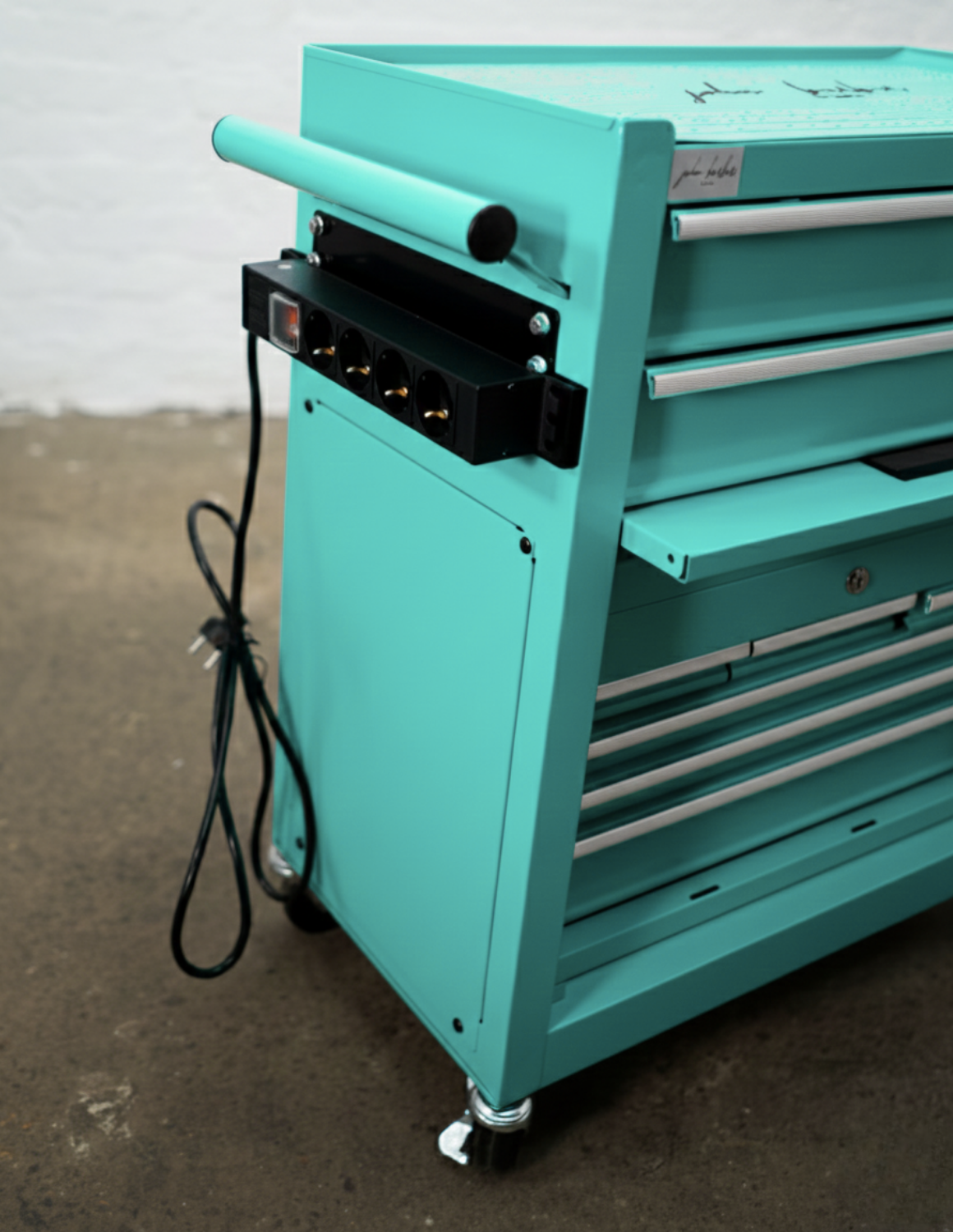 BARBER TROLLEY PRO – Κινητό καρότσι σε διάφορα χρώματα – Απολύμανση UV – Καρότσι κουρείου