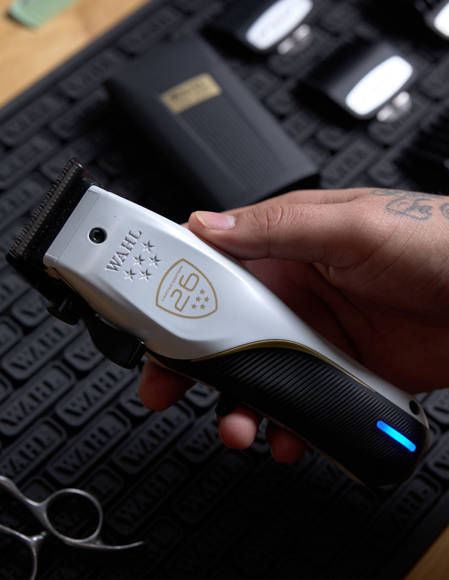 WAHL Vapor CE Championship Edition Cordless Clipper Cordless Hair Clipper