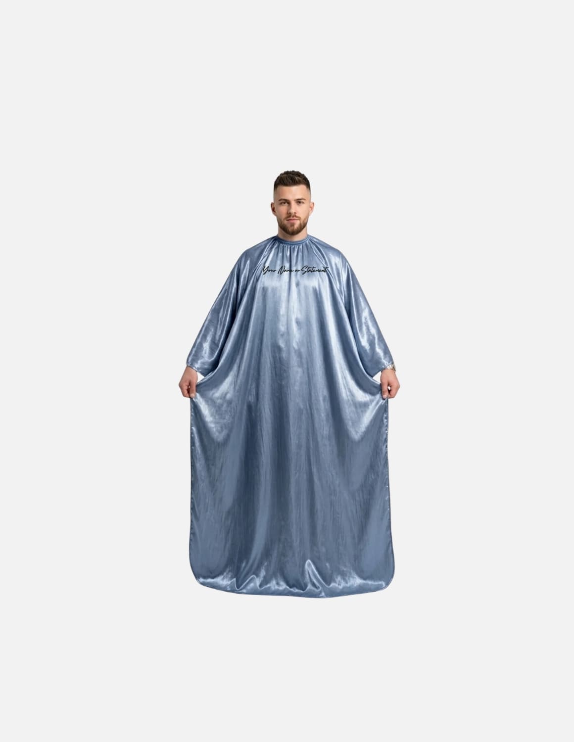 Premium satinbarberkappa med kimono-armöppningar och sidenlook – Broderad med din logotyp | Frisörkappa & satinkappa