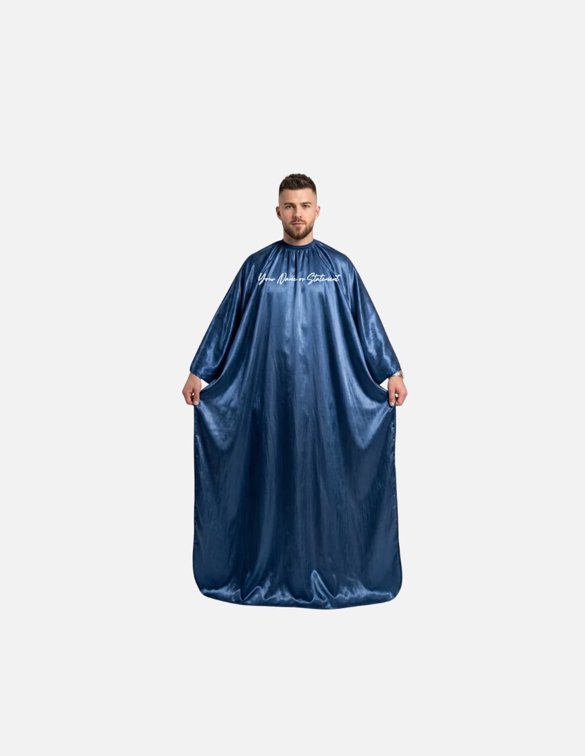 Premium satinbarberkappa med kimono-armöppningar och sidenlook – Broderad med din logotyp | Frisörkappa & satinkappa
