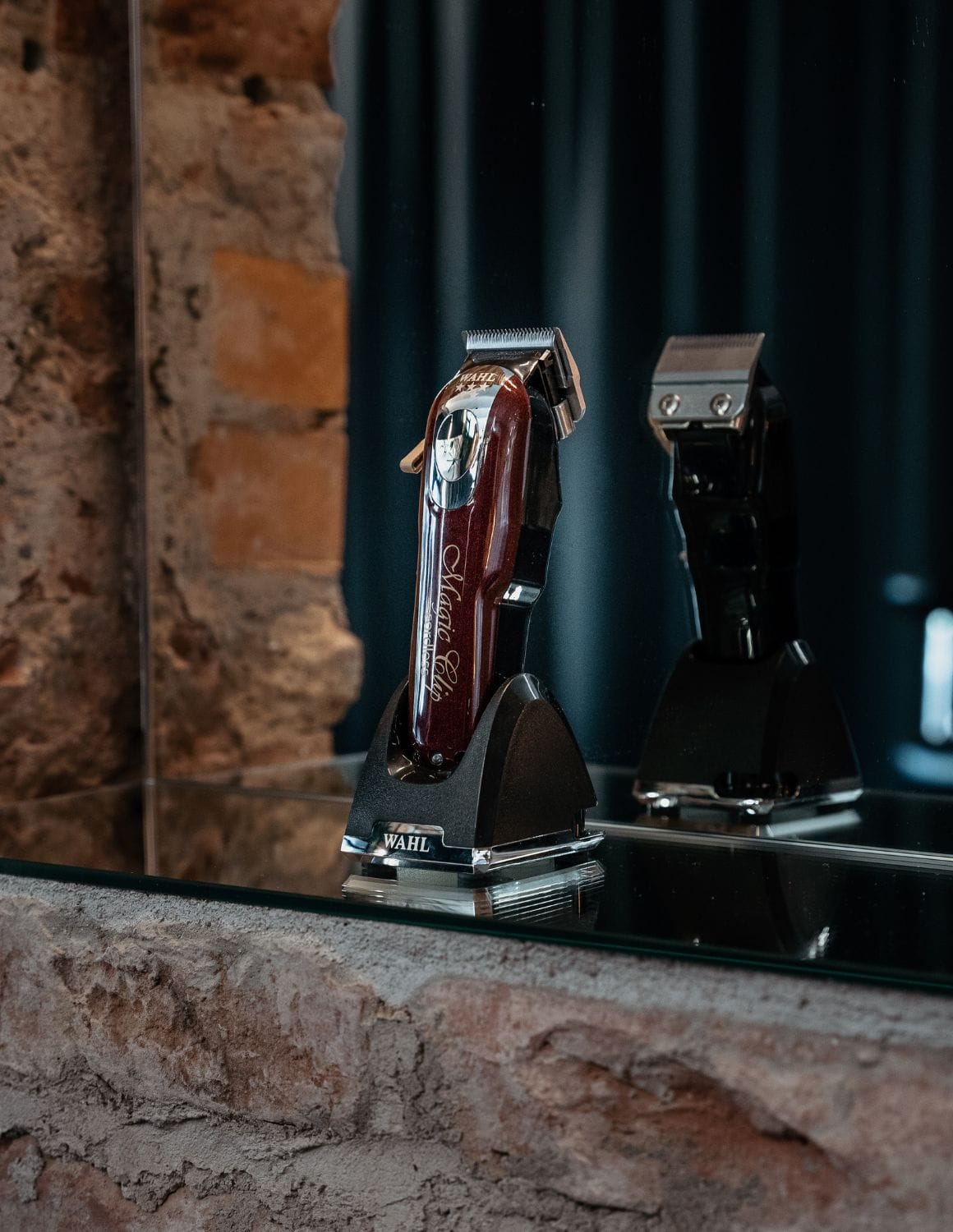 WAHL Professional Magic Clip Cordless Clipper BURGUNDY – tondeuse à cheveux professionnelle sans fil
