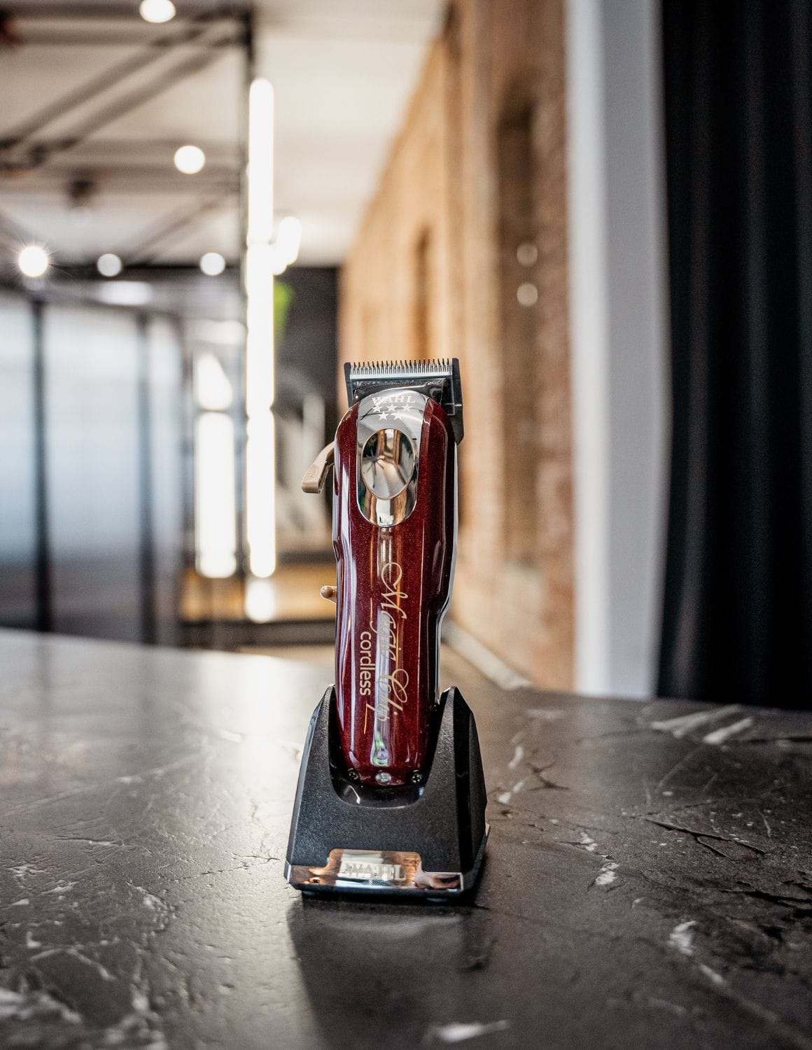 WAHL Professional Magic Clip Cordless Clipper BURGUNDY – tondeuse à cheveux professionnelle sans fil