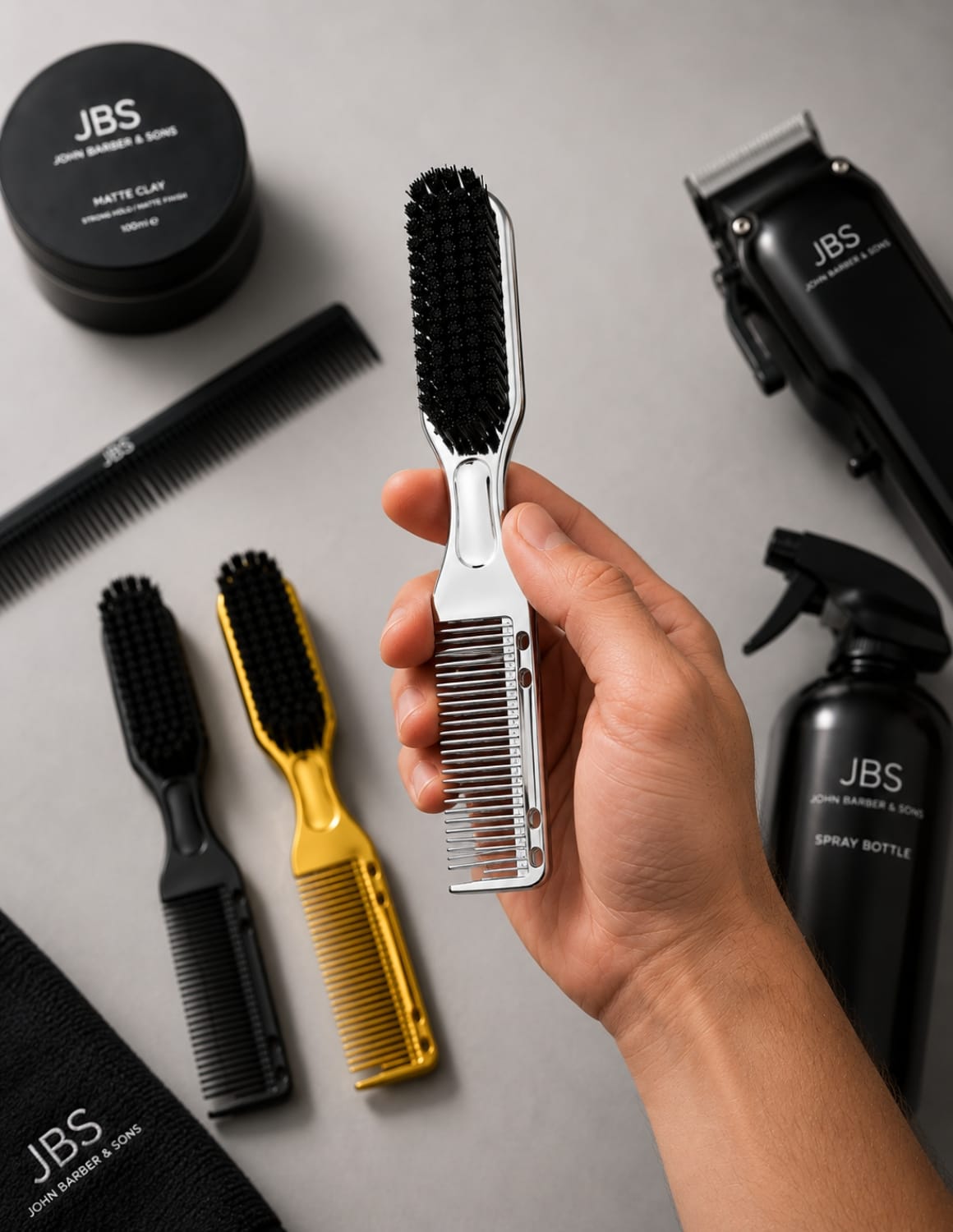 Fade Brush 2-in-1 – Barber Bürste & Kamm in einem, ergonomisch | JBS Brush Comb