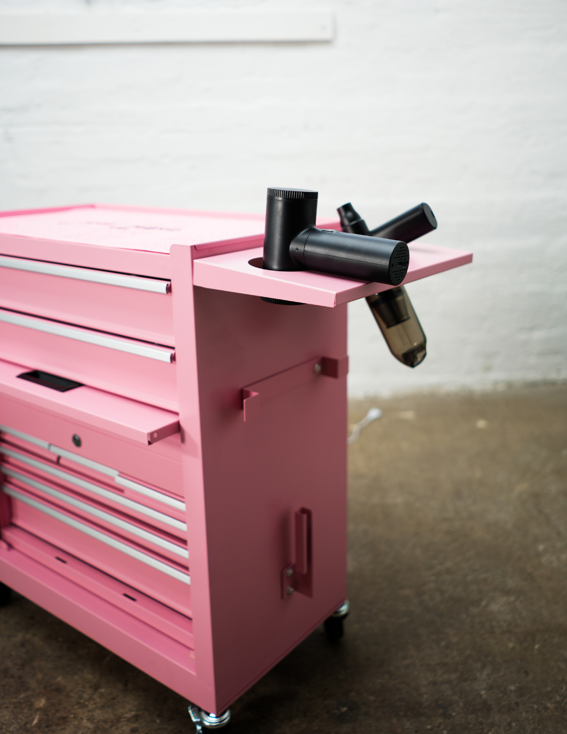 BARBER TROLLEY PRO ROLLWAGEN N VERSCHIEDENEN FARBEN – UV-STERILISATION Friseurwagen