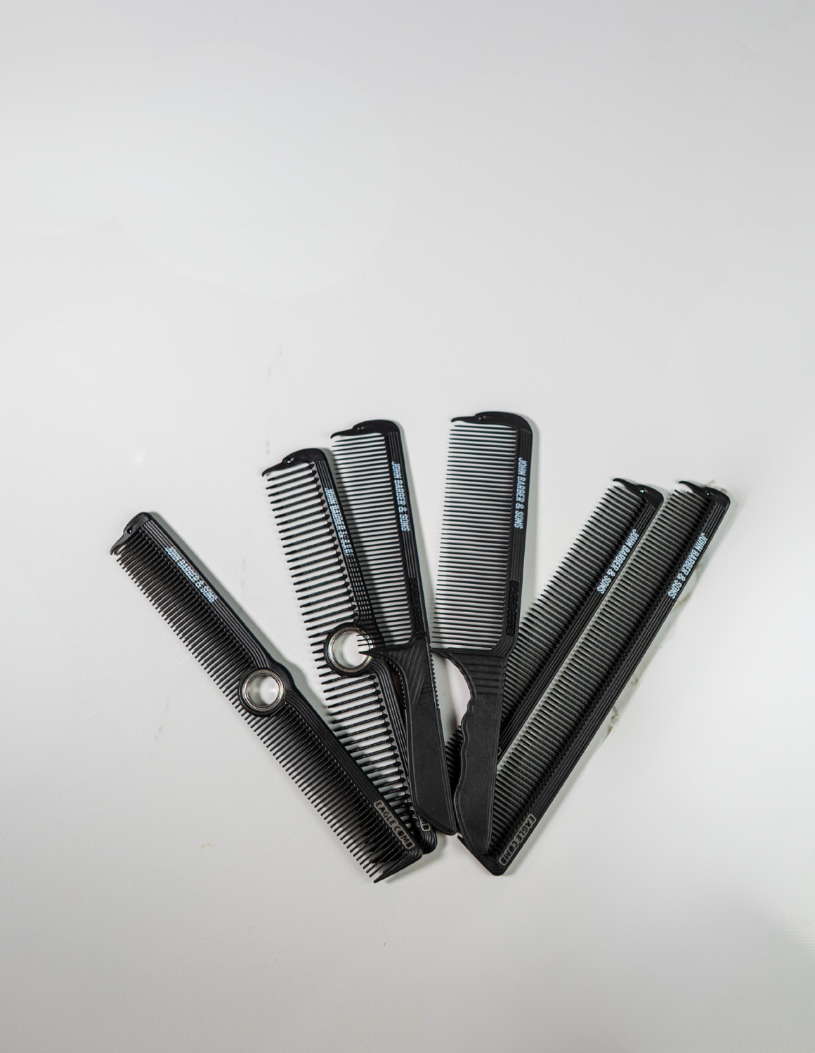 JBS Barber & Hairdresser Eagle Fidget Pro comb set for professional styling
