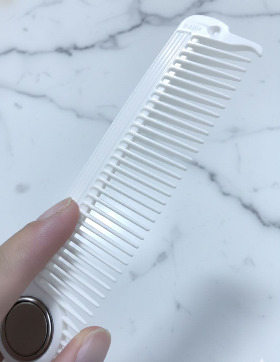 JBS Barber & Hairdresser Eagle Fidget Pro comb
