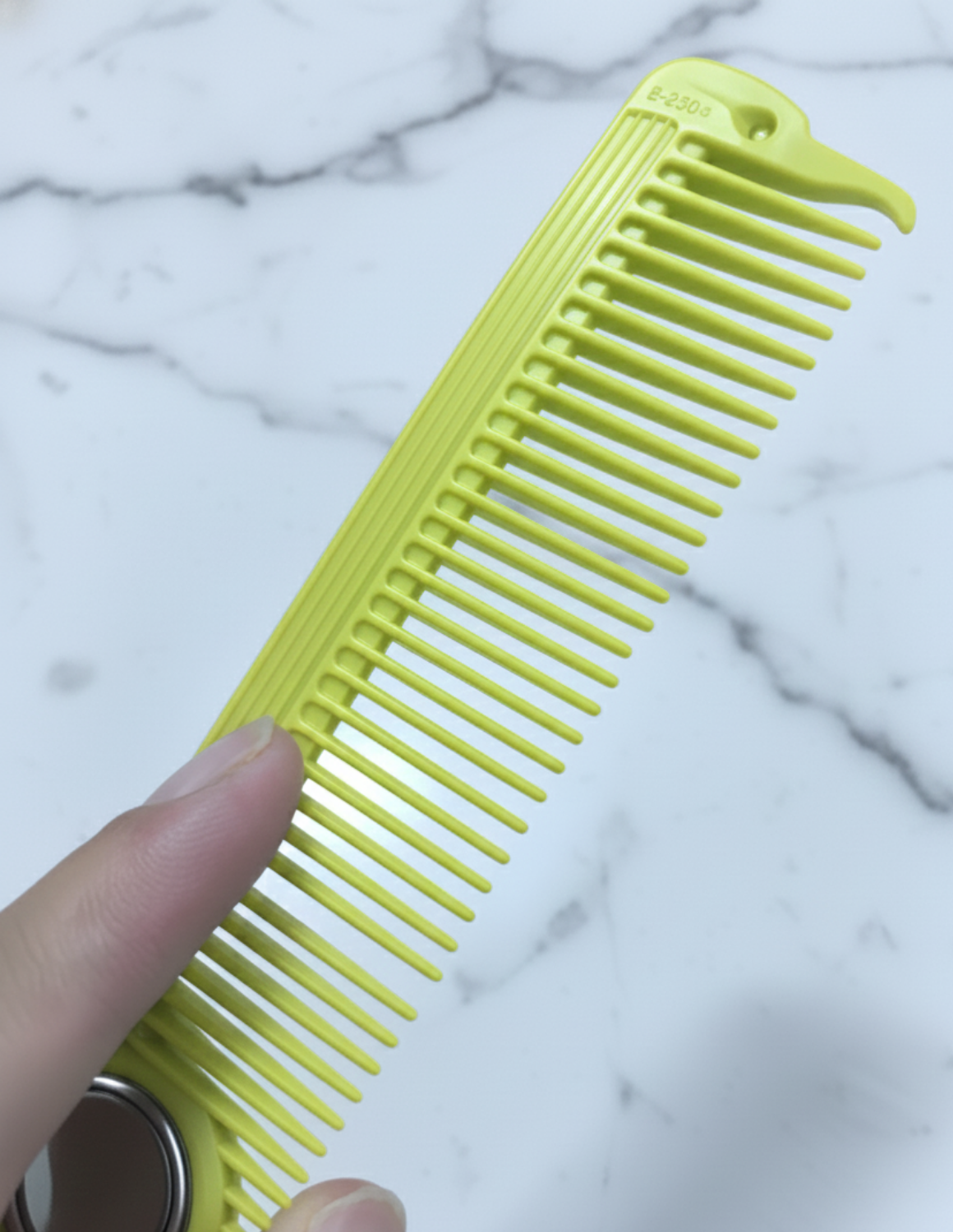 JBS Barber & Hairdresser Eagle Fidget Pro comb