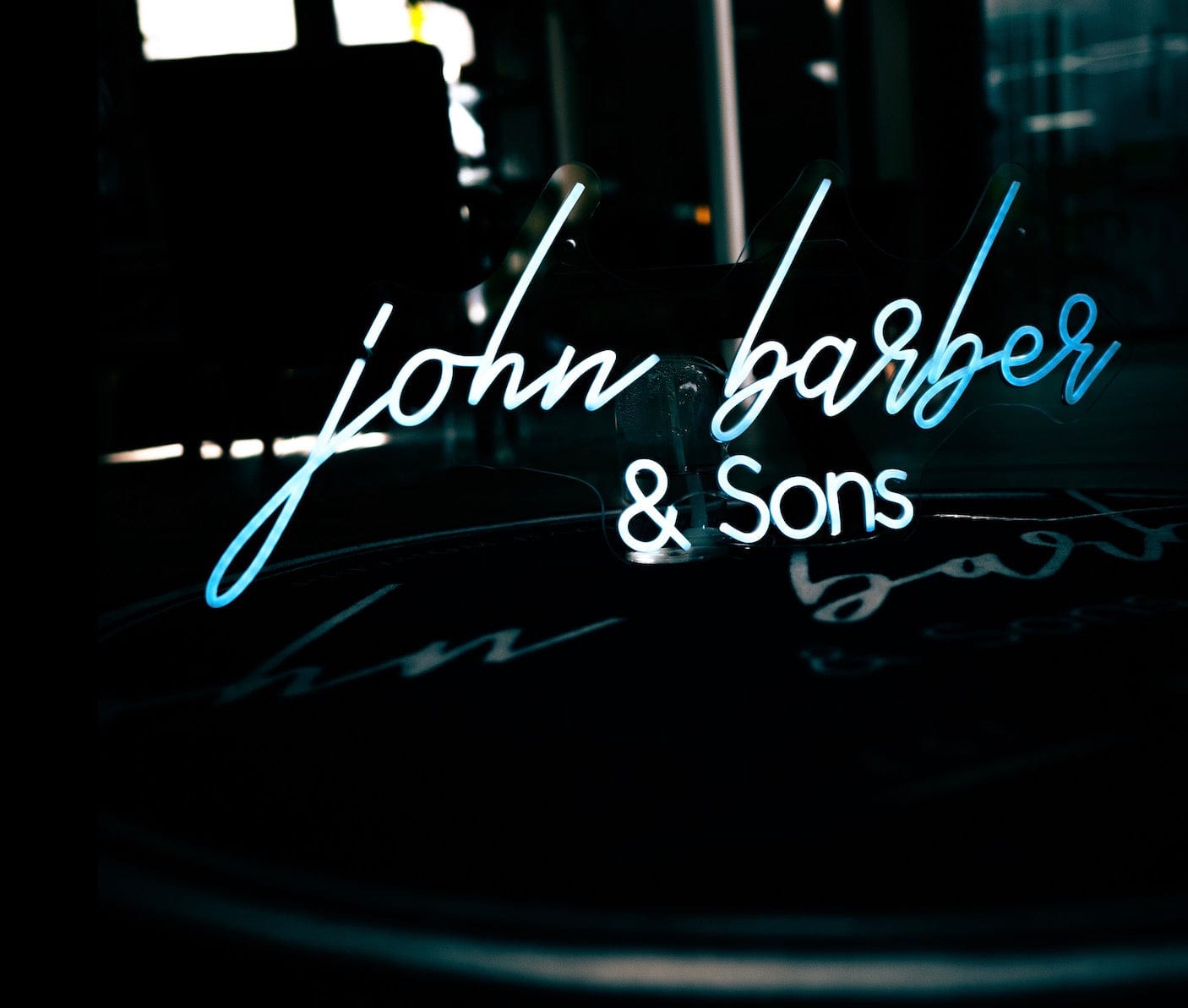 johnbarbersons Neon Schilder Logo & Schriftzüge