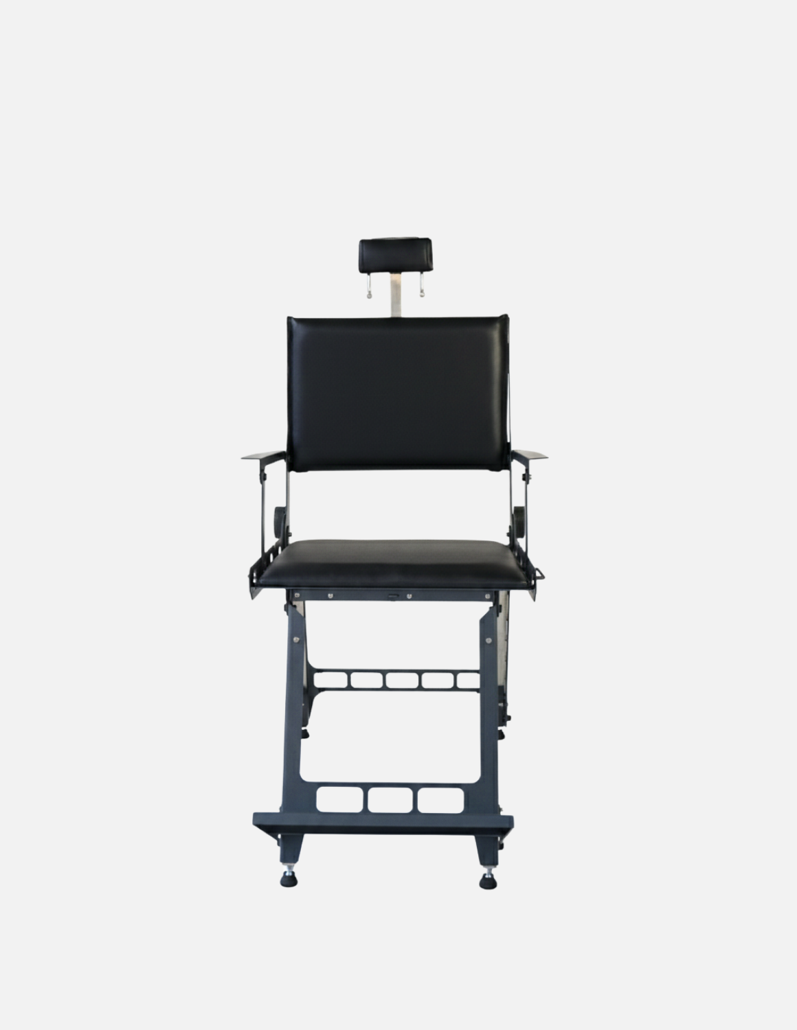 JBS Move 1.0 mobile and foldable barber chair for barbershop, salon, and beauty use