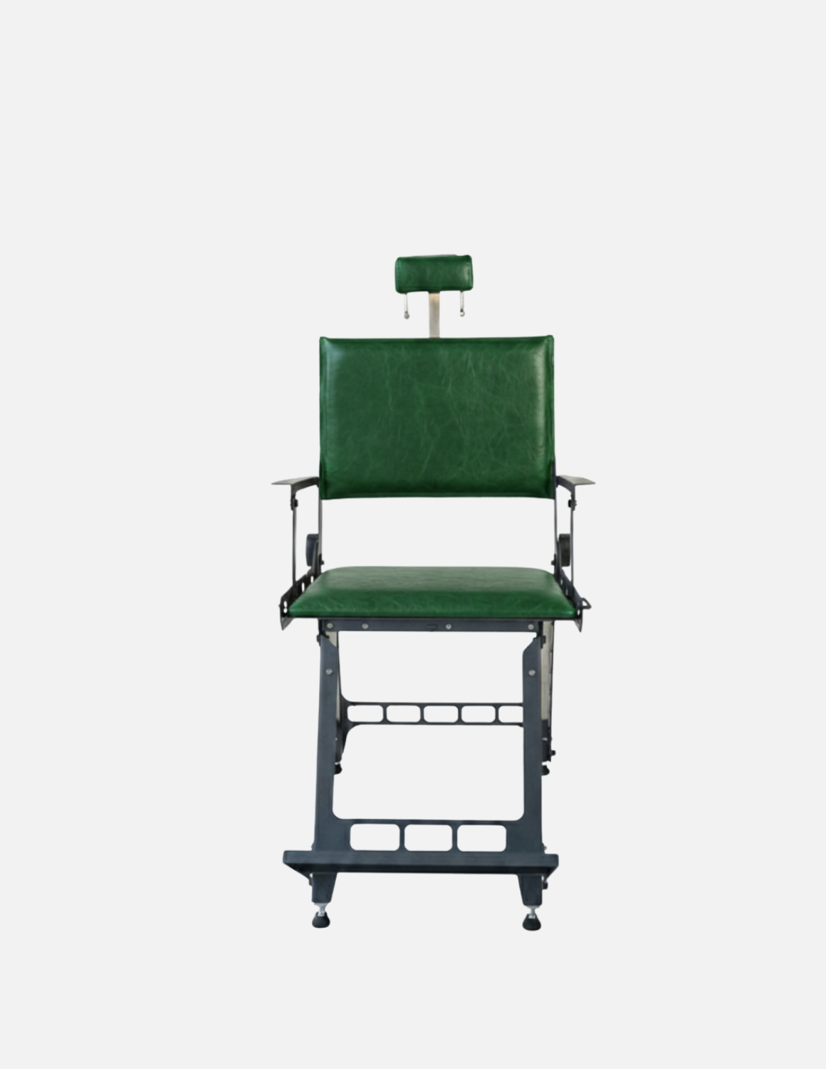 JBS Move 1.0 mobile and foldable barber chair for barbershop, salon, and beauty use