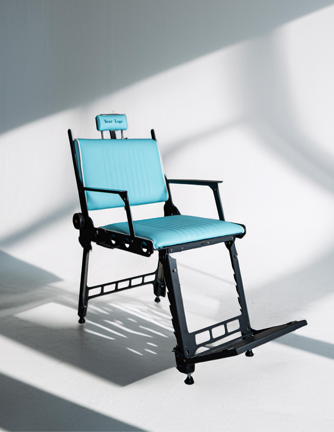 JBS Move 1.0 mobile and foldable barber chair for barbershop, salon, and beauty use