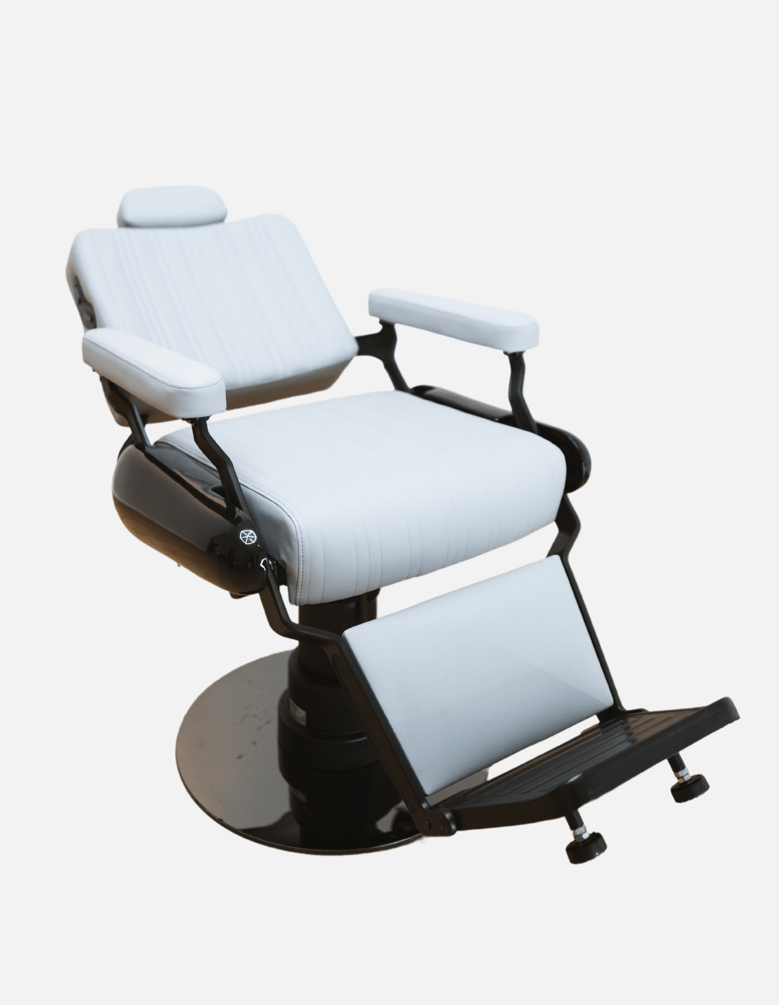 johnbarbersons New School Evolution Gray Wireless electric bar stool with battery