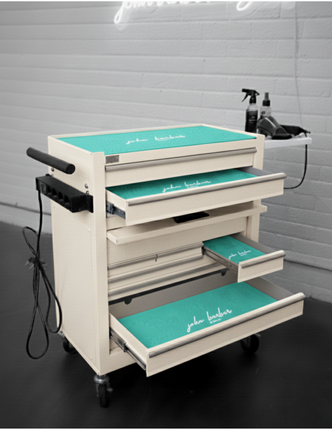 BARBER TROLLEY PRO – Κινητό καρότσι σε διάφορα χρώματα – Απολύμανση UV – Καρότσι κουρείου